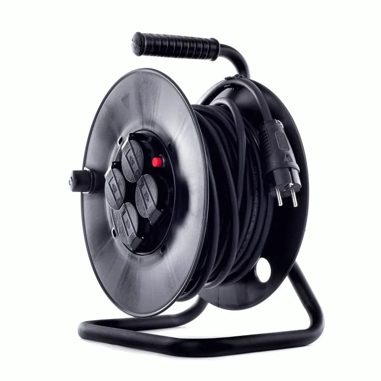 PUX011_main_r_10_4096
